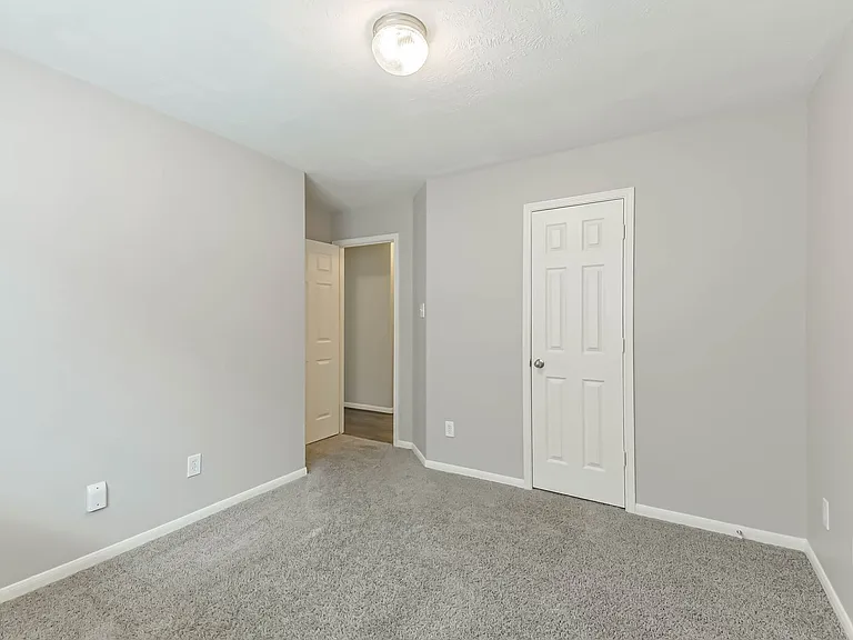 13831 Hillingdale Ln — Photo 26