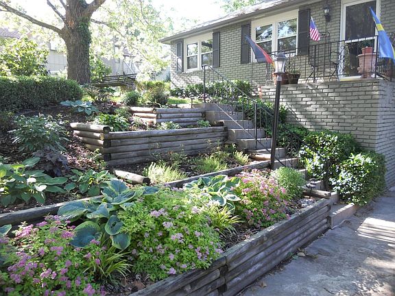 2nd image of 9806 NW 82nd St