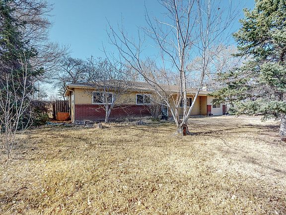 3rd image of 12 Cactus Dr