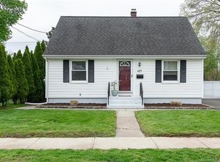 285 Franklin Rd, Hamden, CT 06517