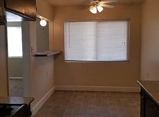 113 S Regal St — Photo 3
