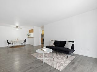 4318 Melody Ln APT 104, Madison, WI 53704