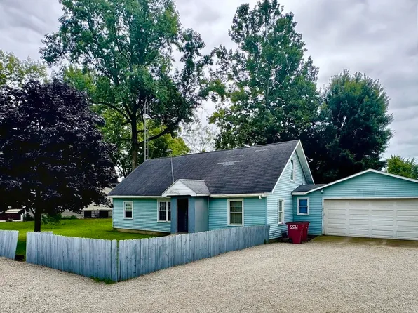 150 E Pleasant St, Pennville, IN 47369