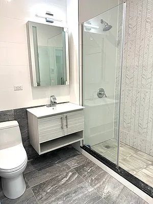 Rented by R New York | media 15