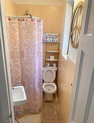 5th image of 536 9th Ave APT 2RN