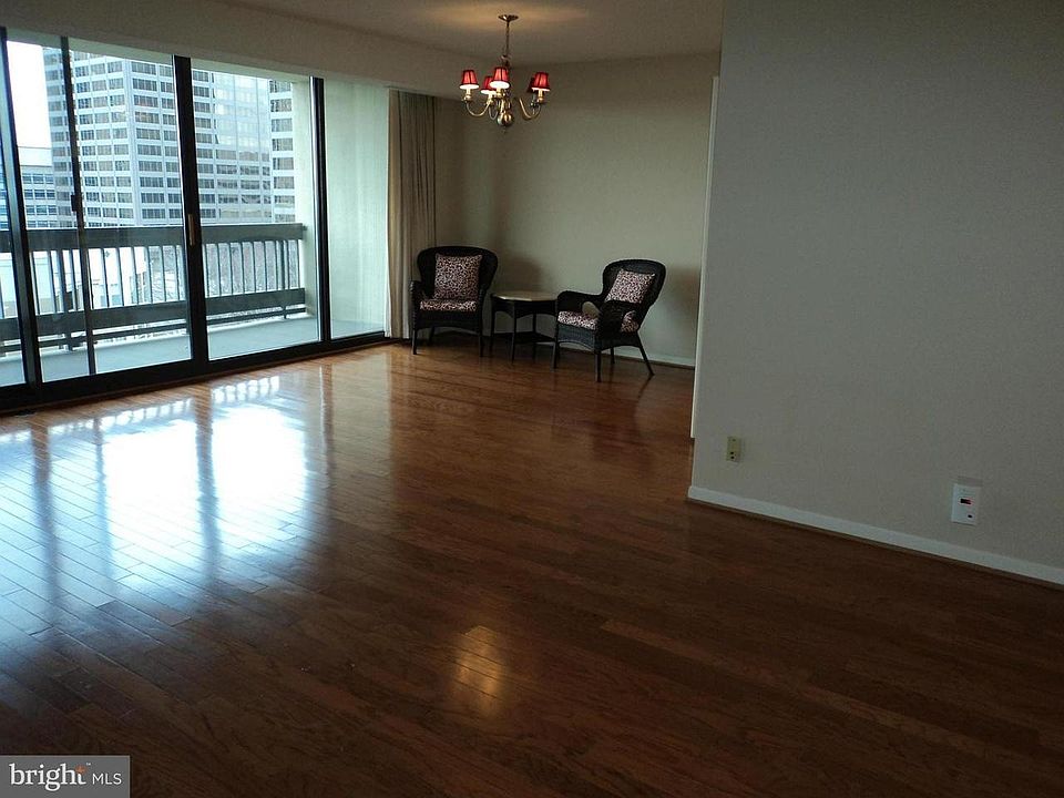 Floor to ceiling windows