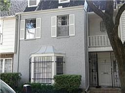 4th image of 481 N Post Oak Ln #481