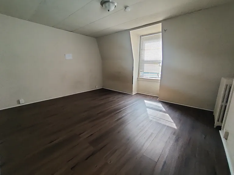 519 Green St #2 — Photo 2