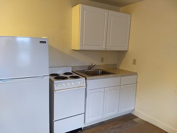 (not actual unit - similar kitchenette setup in all apartments).