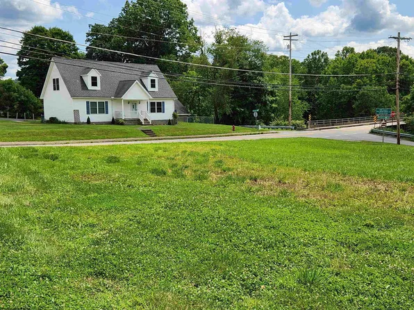 835 Main St, West Milford, WV 26451