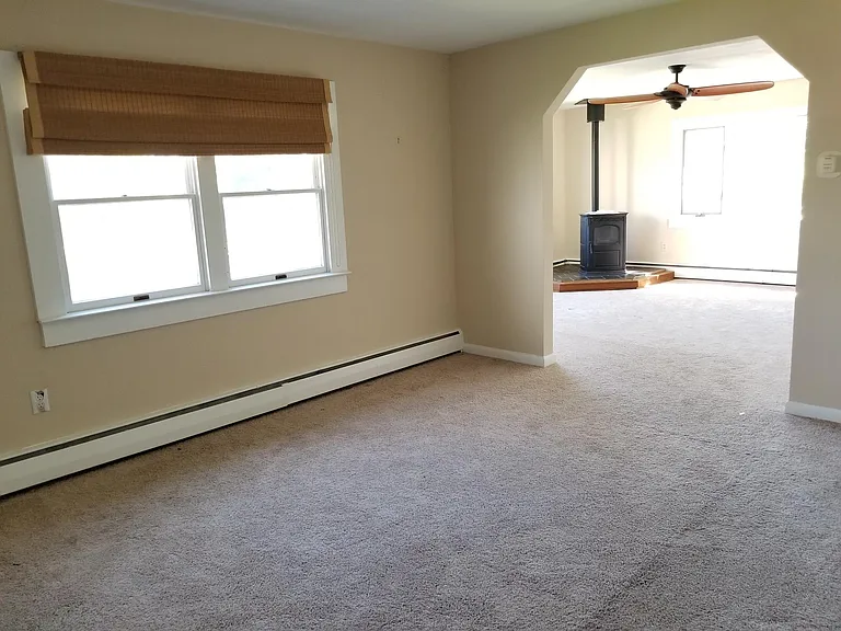 146 Spa Dr — Photo 8