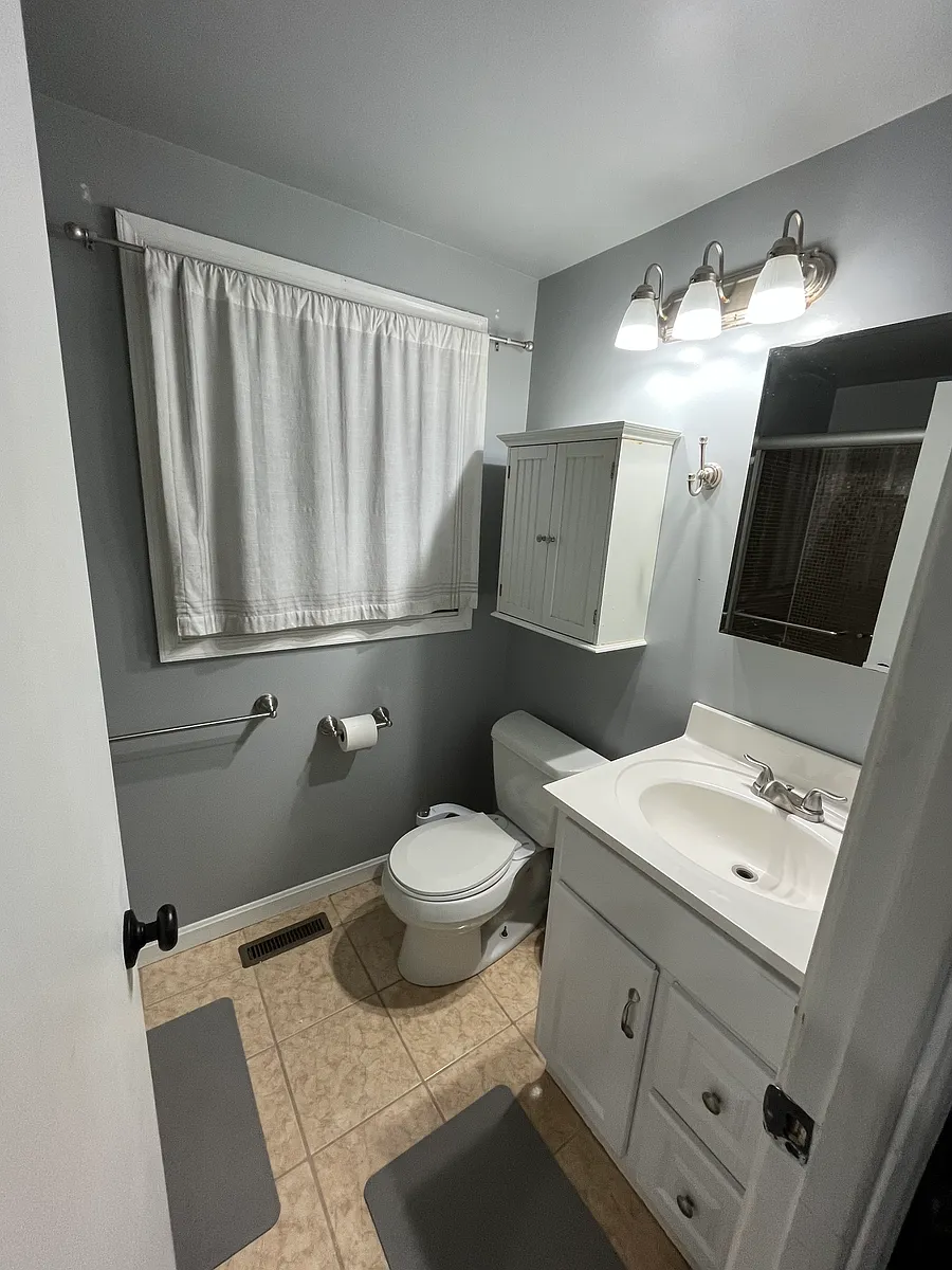 Photo 2 of 8 - 12407 Sussex Ln - Bowie, MD Building Photo - 12407 Sussex Ln