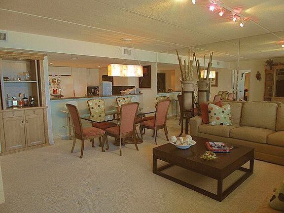 5th image of 900 Padre Blvd #705