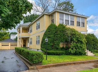 228 Spruce St, Leominster, MA 01453