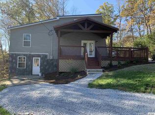 913 Topside Rd, Sevierville, TN 37862