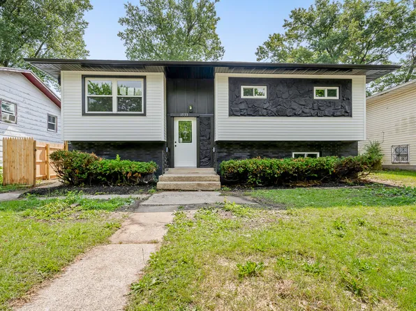 1533 Porter St, Gary, IN 46406