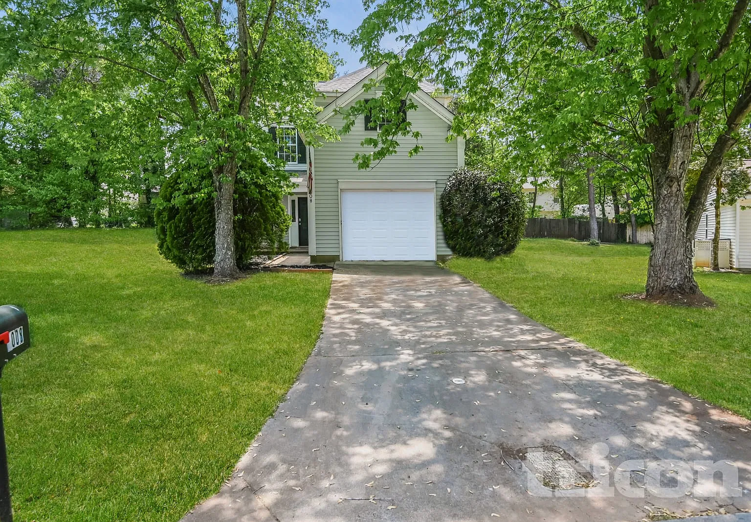 7008 Breeders Cup Circle Charlotte NC — Photo 1
