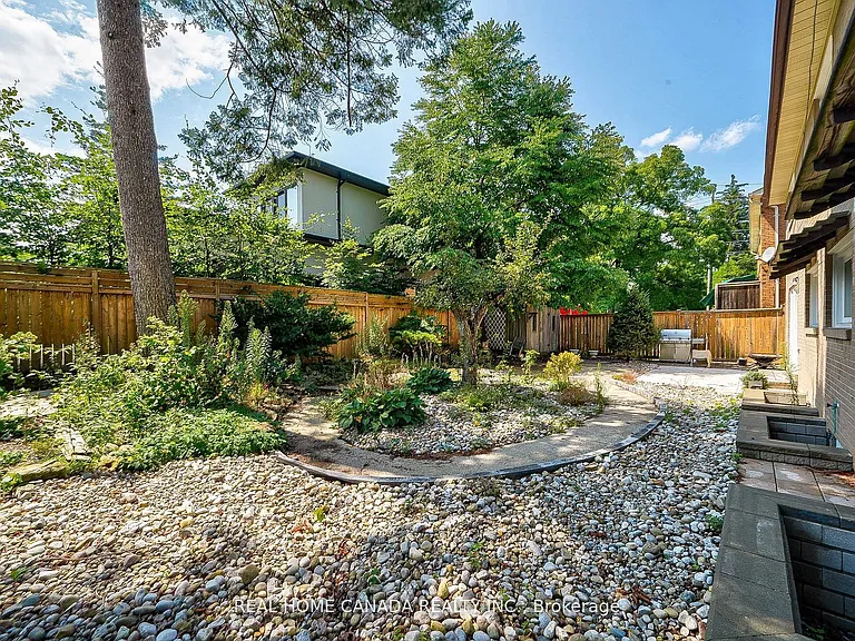 82 Arkendo Dr — Photo 30