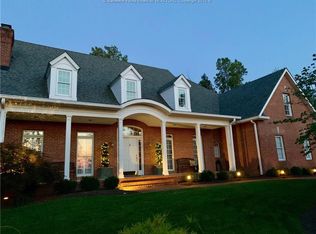 40 Coventry Rdg, South Charleston, WV 25309