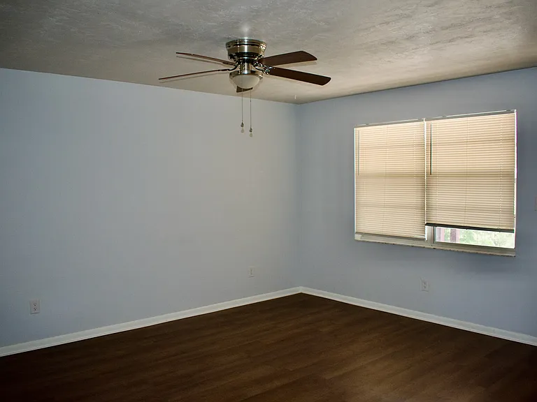 2351 SW 32nd Pl #1 — Photo 7