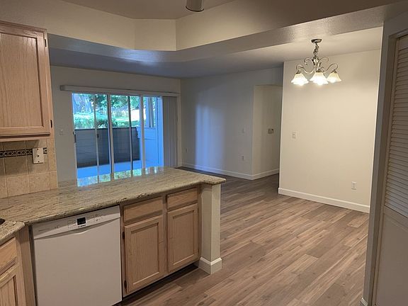 5th image of 4545 Wheaton Dr Unit F150