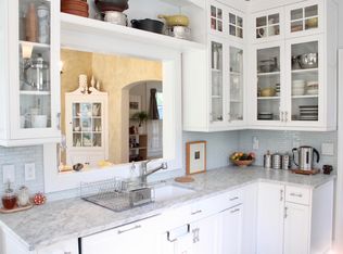 21 Robinson Pkwy, Burlington, VT 05401