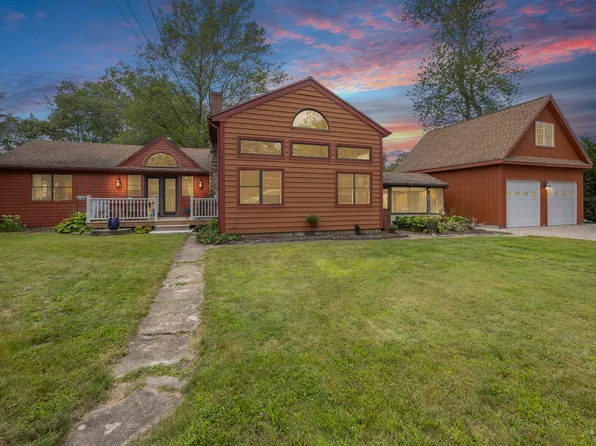 79 Wangumbaug Drive, Coventry, CT 06238