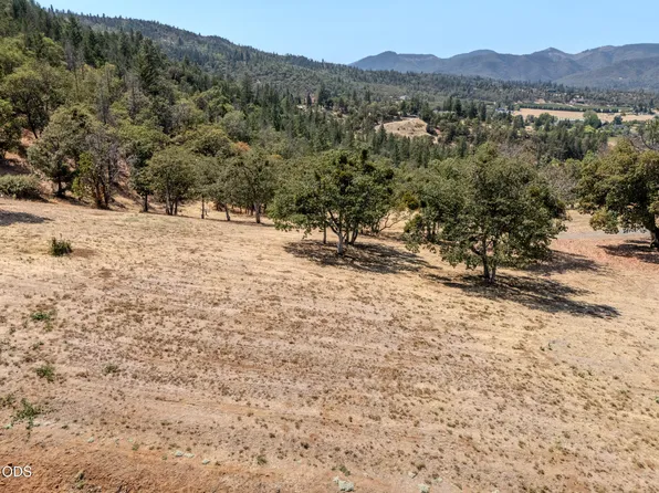 3555 S Stage Rd Lot 3, Medford, OR 97501