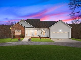 2039 Ferry Rd, Clarksville, TN 37040