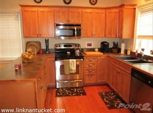 71 Hinsdale Rd #B, Nantucket, MA 02554