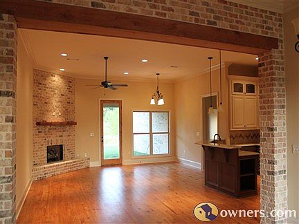 2nd image of 168 Amethyst Dr