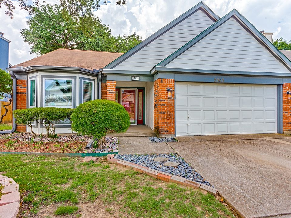 1st image of 2505 Dahlia Dr