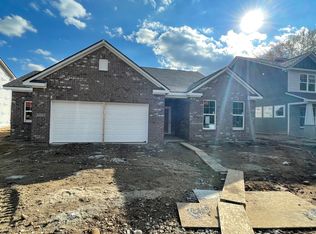 5639 Yellowwood Dr, Columbus, IN 47203