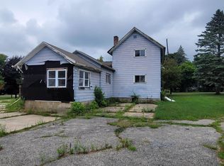 701 W South St, Owosso, MI 48867