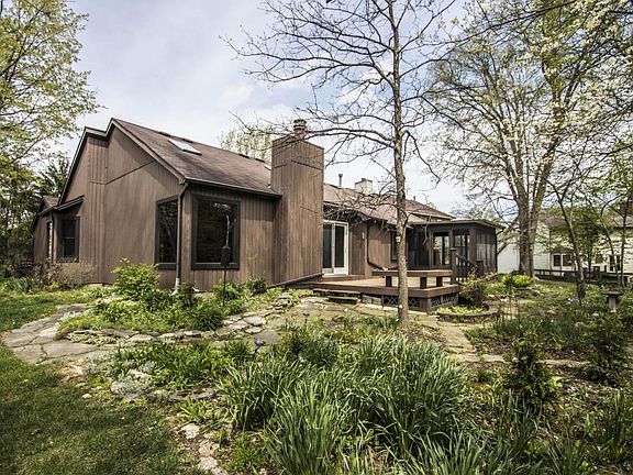 4th image of 2329 Worthingwoods Blvd
