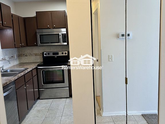 5th image of 26 10th St W Unit 2005
