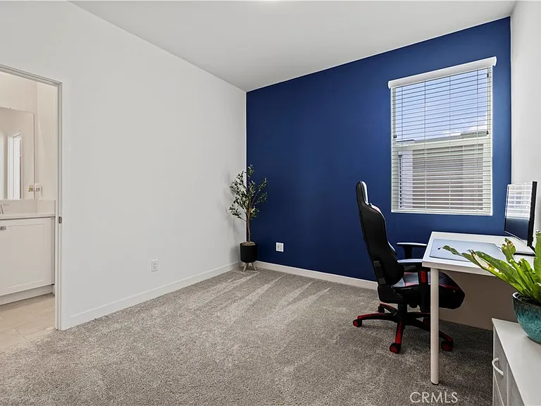 27005 Hummingbird Ln — Photo 37