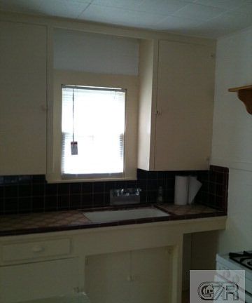 5th image of 2311 54th St