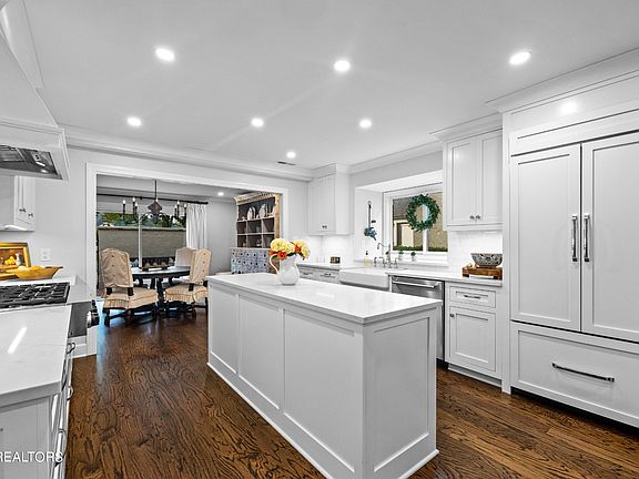 5th image of 1232 Orleans Dr #132