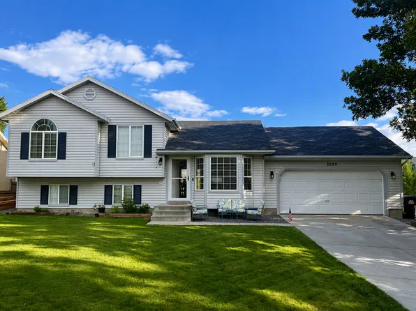 3299 E Condor Ct, Eagle Mountain, UT 84005