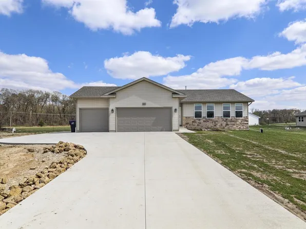 W684 Sandtrap Terrace, Brodhead, WI 53520