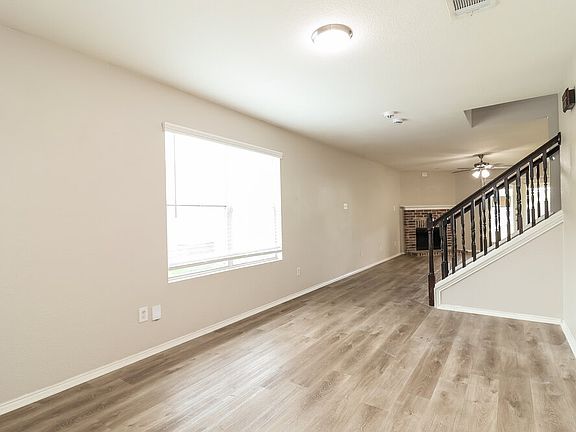4th image of 1813 Vineridge Ln