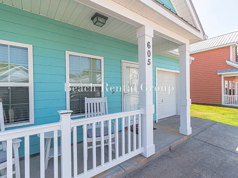605 Surfsong Way — Photo 3