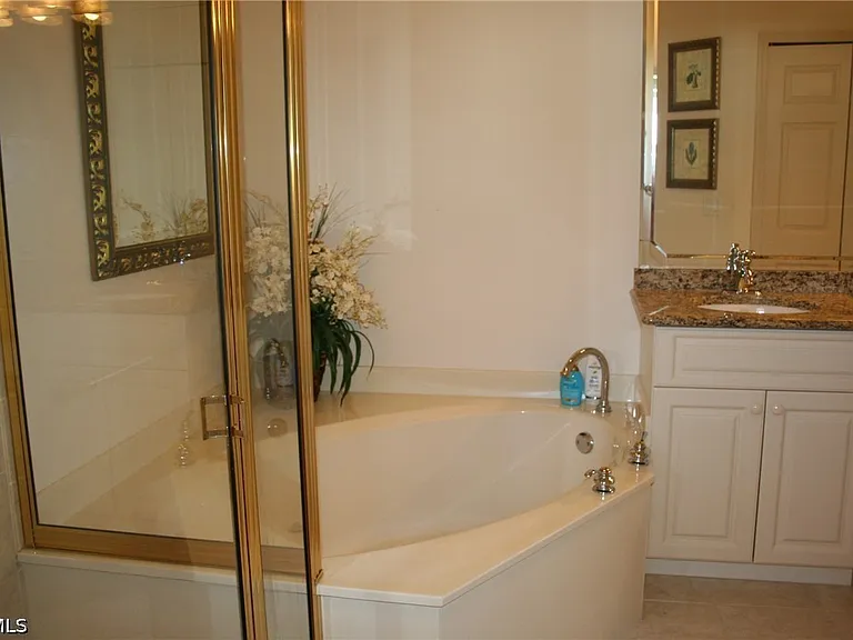 20728 Tisbury Ln — Photo 23