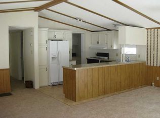 42 Lear Dr, Coventry, RI 02816