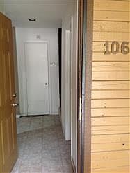 4th image of 9090 S Braeswood Blvd APT 106