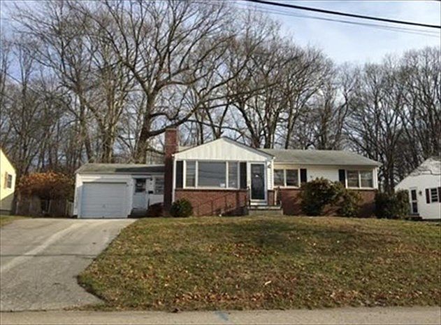 1st image of 94 Woodmont Dr