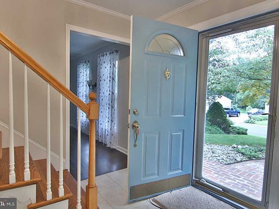 2nd image of 1802 Woodrail Dr