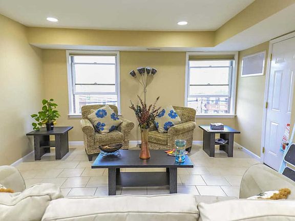 3rd image of 123 Hiering Ave APT 2