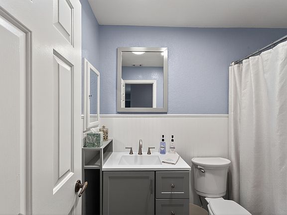 4th image of 30097 Windward Dr